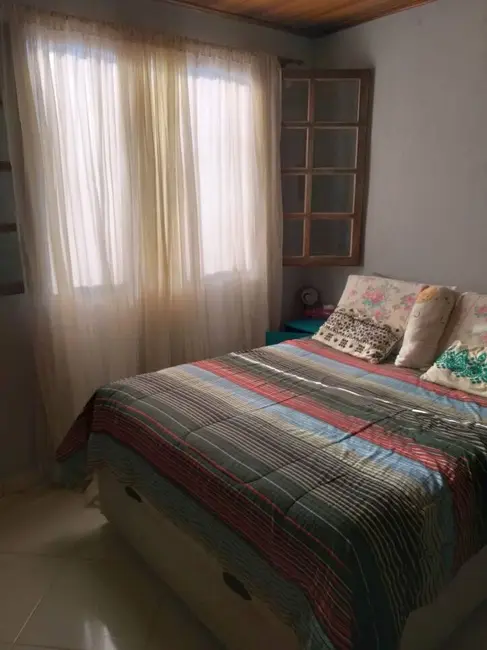 Casa com 6 quartos à venda, 300m2 em Veleiros, São Paulo - SP - imagem 9 Foto 9 de Casa com 6 quartos à venda, 300m2 em Veleiros, São Paulo - SP