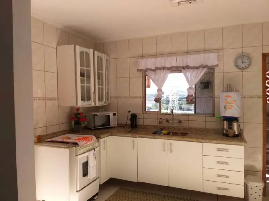 Casa com 6 quartos à venda, 300m2 em Veleiros, São Paulo - SP - imagem 1 Foto 1 de Casa com 6 quartos à venda, 300m2 em Veleiros, São Paulo - SP