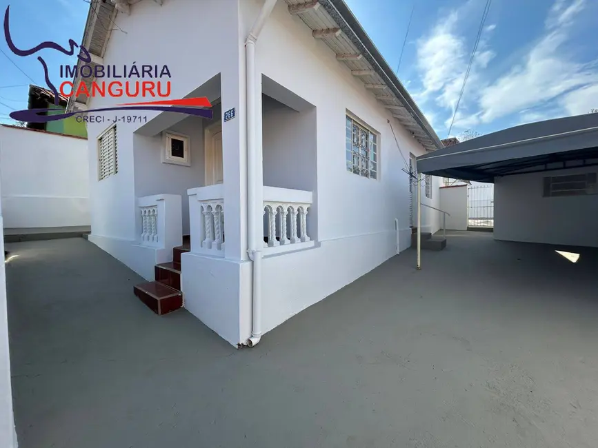 Foto 2 de Casa com 2 quartos para alugar em Piraju - SP