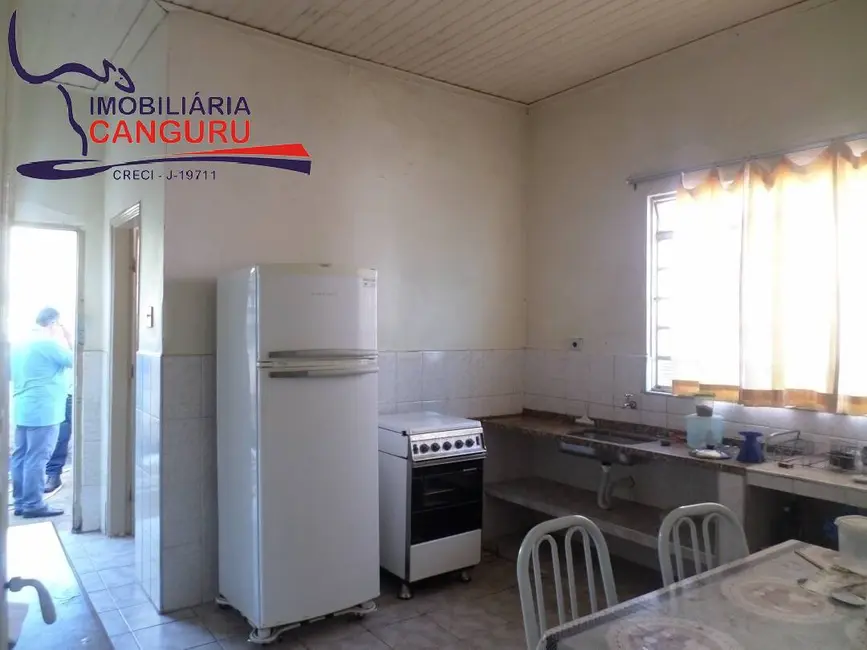 Foto 8 de Casa com 3 quartos à venda, 258m2 em Centro, Piraju - SP