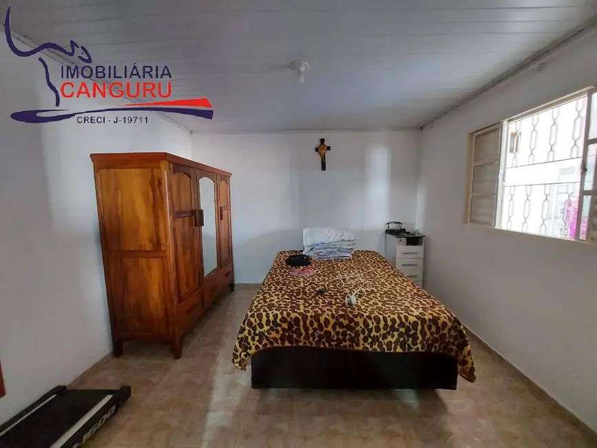 Foto 9 de Casa com 2 quartos à venda, 285m2 em Piraju - SP