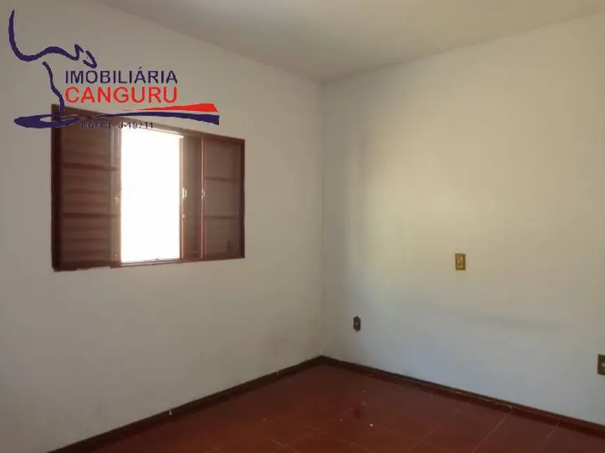 Foto 9 de Casa com 2 quartos à venda, 129m2 em Piraju - SP