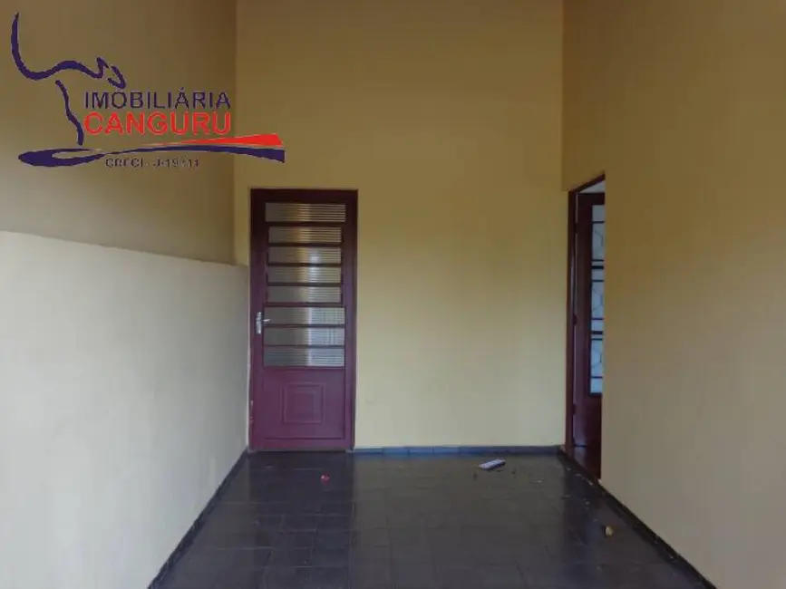 Foto 3 de Casa com 2 quartos à venda, 129m2 em Piraju - SP