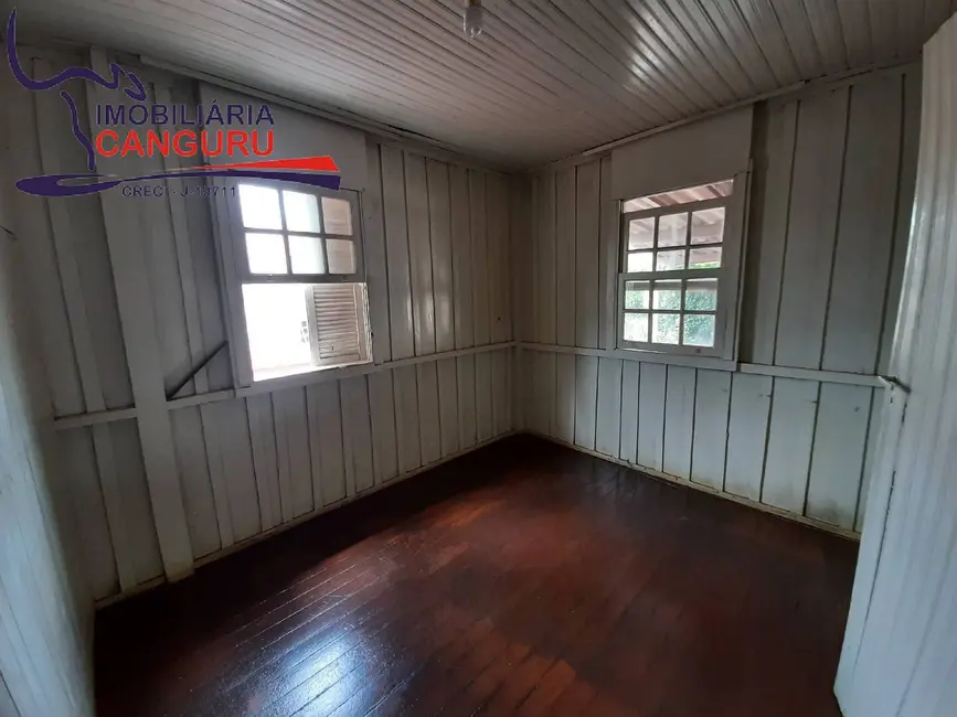 Foto 9 de Casa com 3 quartos à venda em Piraju - SP