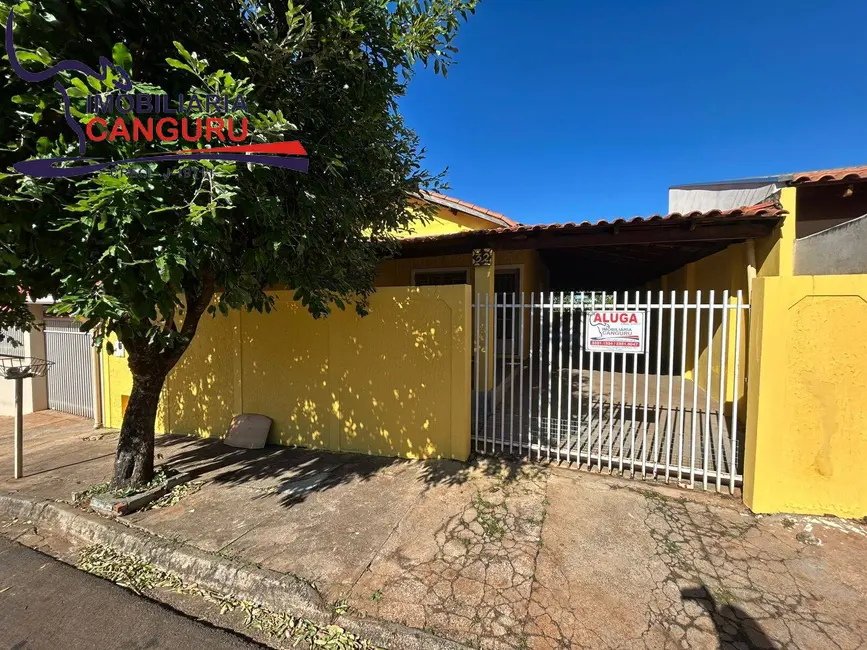 Foto 1 de Casa com 2 quartos para alugar em Piraju - SP