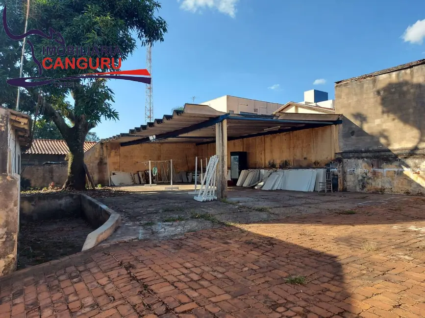 Foto 7 de Casa com 3 quartos à venda, 898m2 em Centro, Piraju - SP