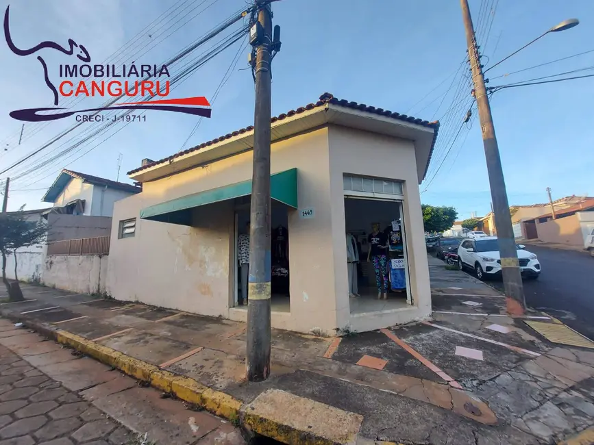 Foto 3 de Casa com 3 quartos à venda, 265m2 em Piraju - SP