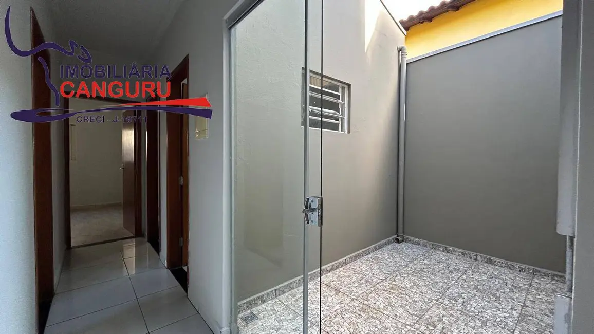 Foto 6 de Casa com 3 quartos para alugar em Piraju - SP
