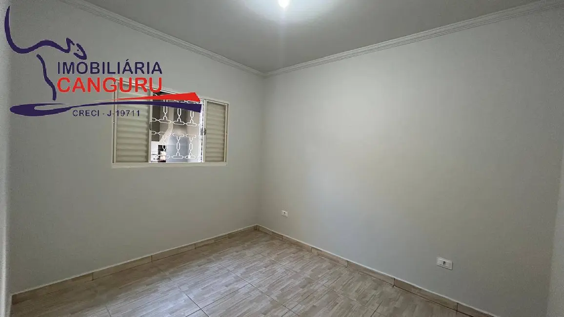 Foto 8 de Casa com 3 quartos para alugar em Piraju - SP