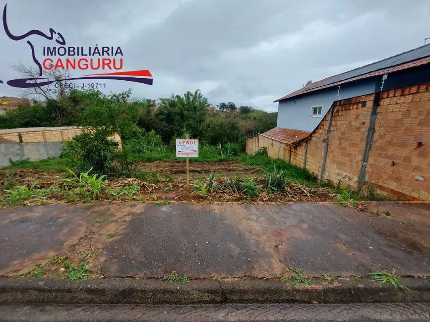 Foto 1 de Terreno / Lote à venda, 250m2 em Piraju - SP