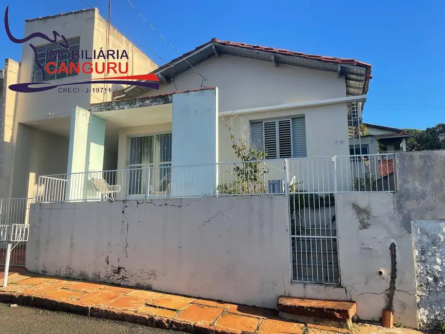 Foto 3 de Casa com 3 quartos à venda, 250m2 em Piraju - SP