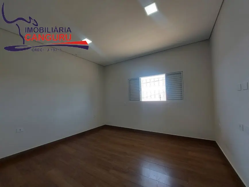 Foto 9 de Casa com 3 quartos à venda, 257m2 em Piraju - SP