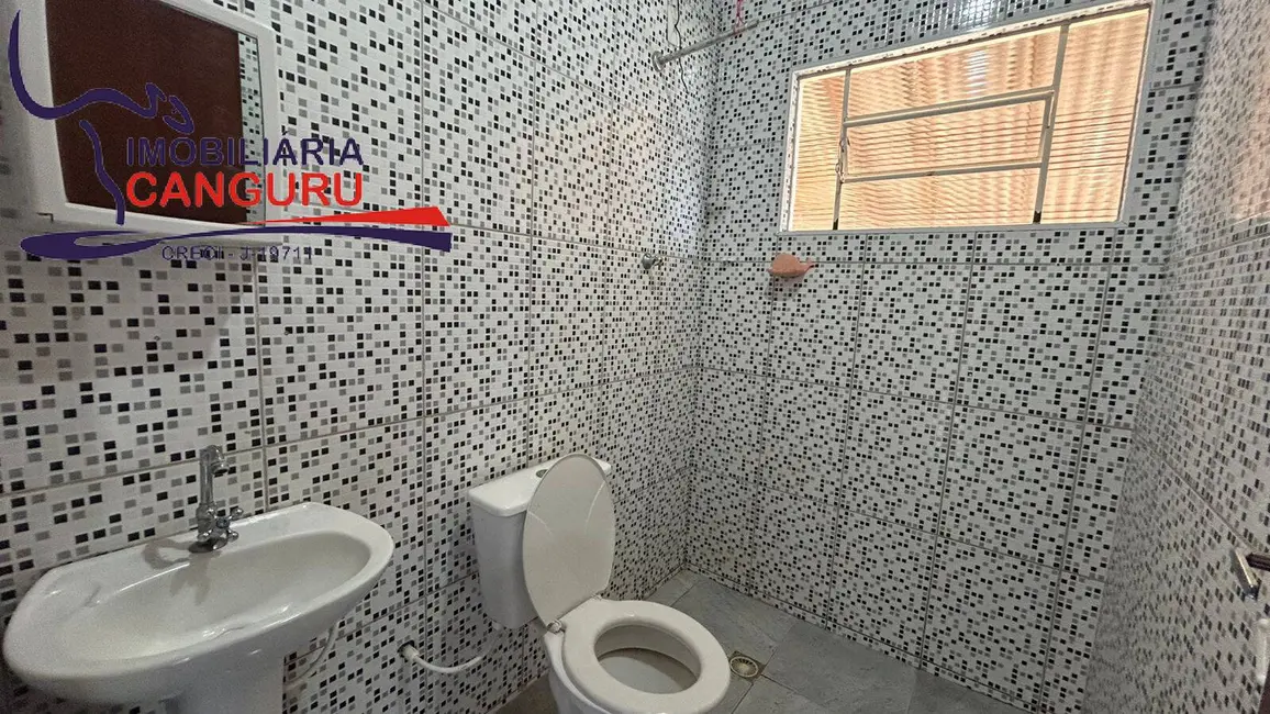 Foto 7 de Casa com 2 quartos para alugar em Piraju - SP