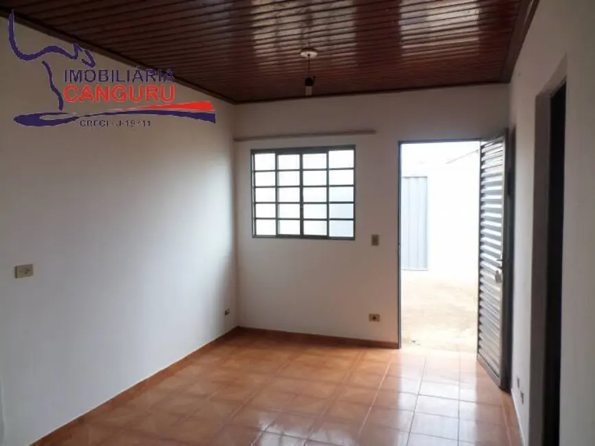 Foto 3 de Casa com 2 quartos à venda, 184m2 em Piraju - SP