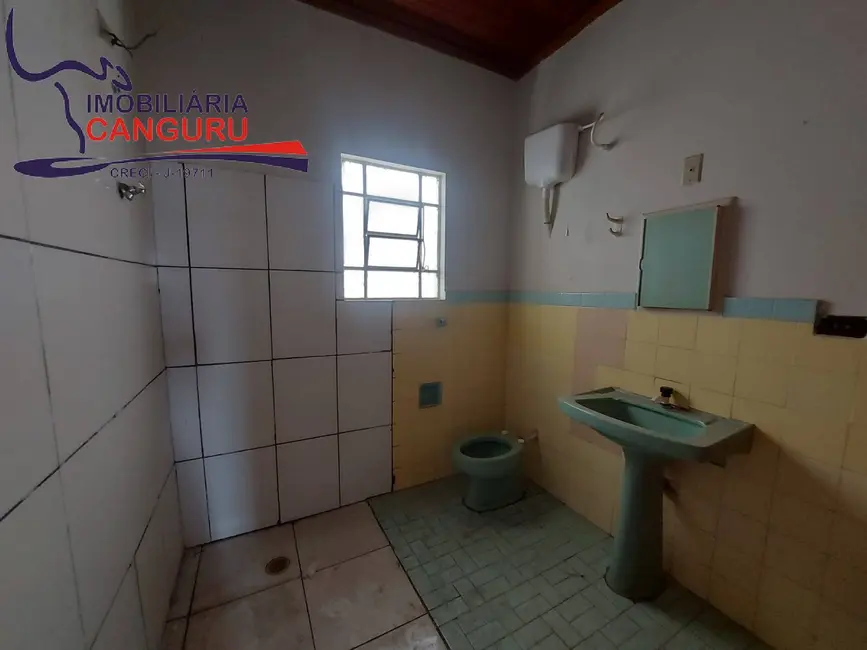 Foto 8 de Casa com 2 quartos à venda em Piraju - SP