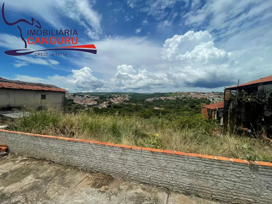 Foto 1 de Terreno / Lote à venda, 300m2 em Piraju - SP