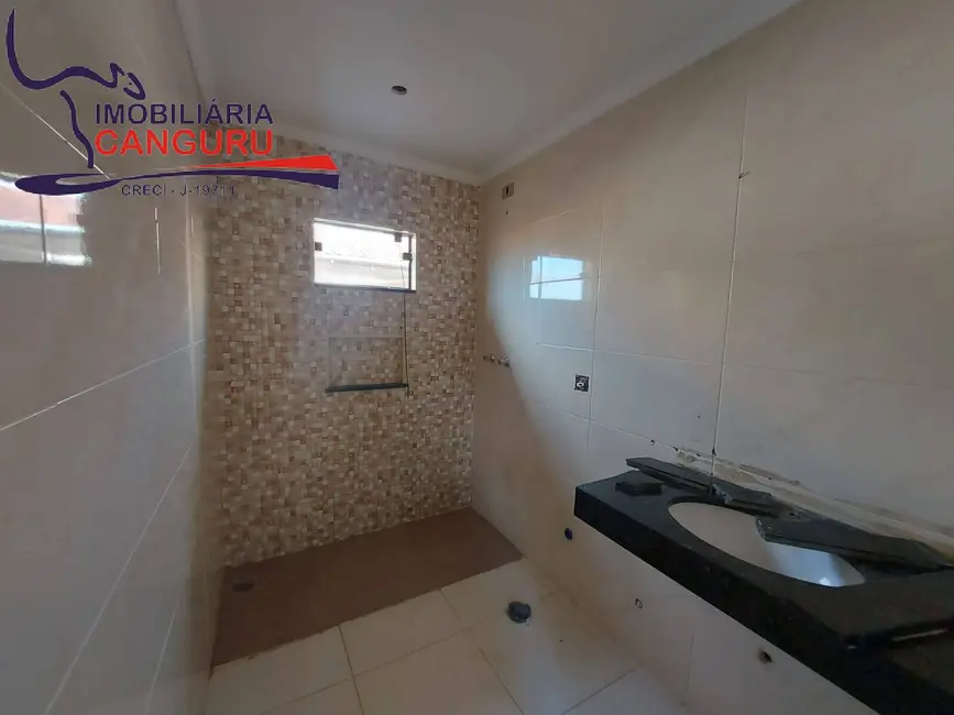 Foto 9 de Casa com 3 quartos à venda, 250m2 em Piraju - SP