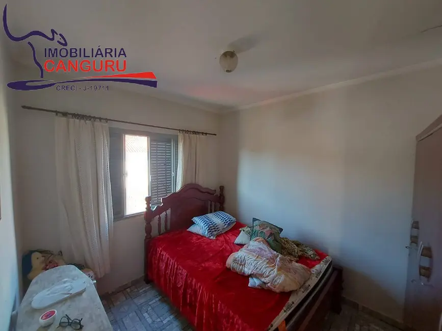 Foto 8 de Casa com 3 quartos à venda, 120m2 em Piraju - SP