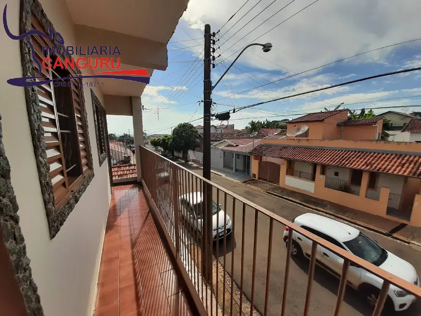 Foto 8 de Casa com 5 quartos à venda, 201m2 em Piraju - SP