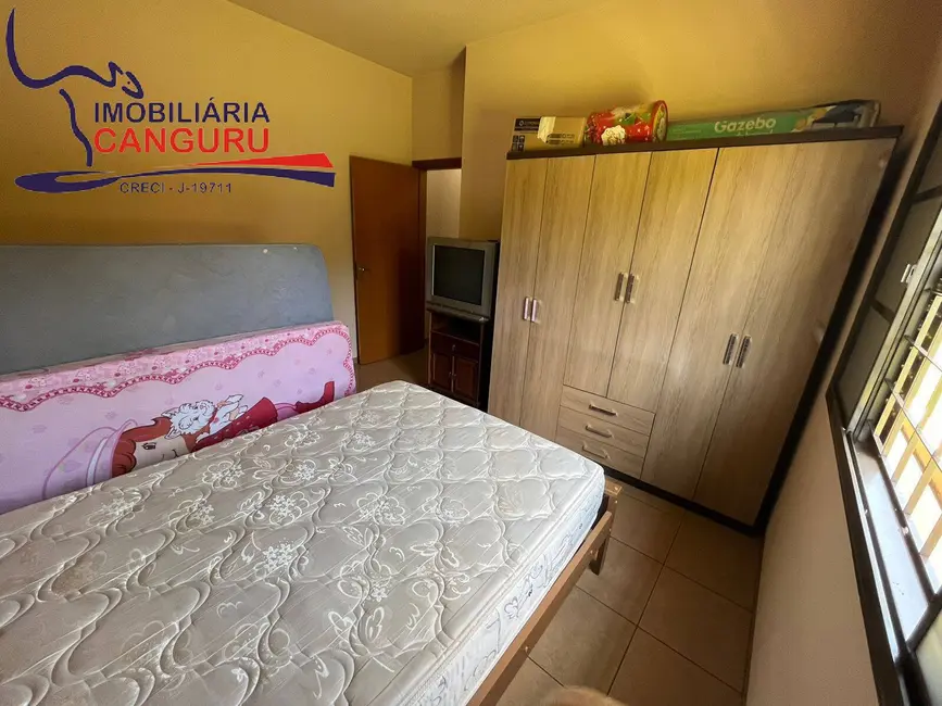 Foto 4 de Casa com 2 quartos à venda, 1000m2 em Piraju - SP