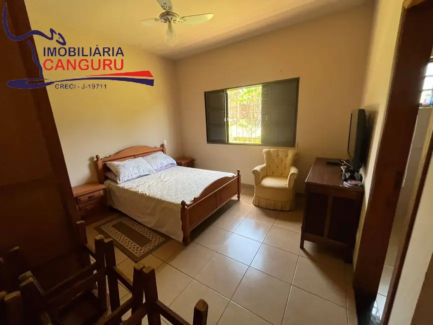 Foto 3 de Casa com 2 quartos à venda, 1000m2 em Piraju - SP