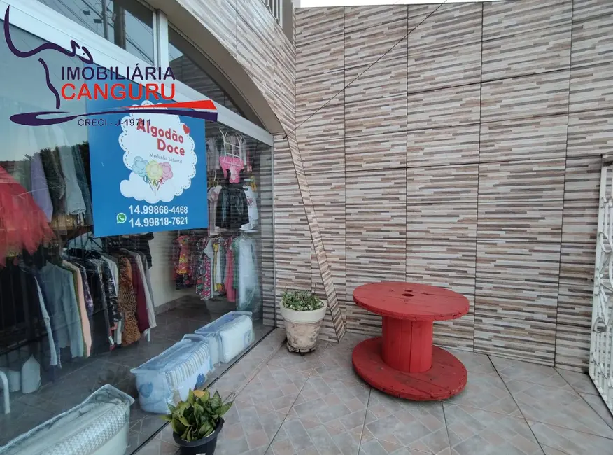Foto 2 de Casa com 3 quartos à venda, 135m2 em Piraju - SP