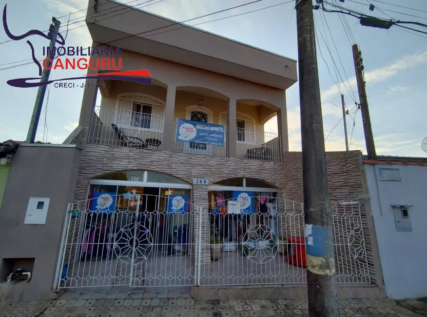 Foto 1 de Casa com 3 quartos à venda, 135m2 em Piraju - SP