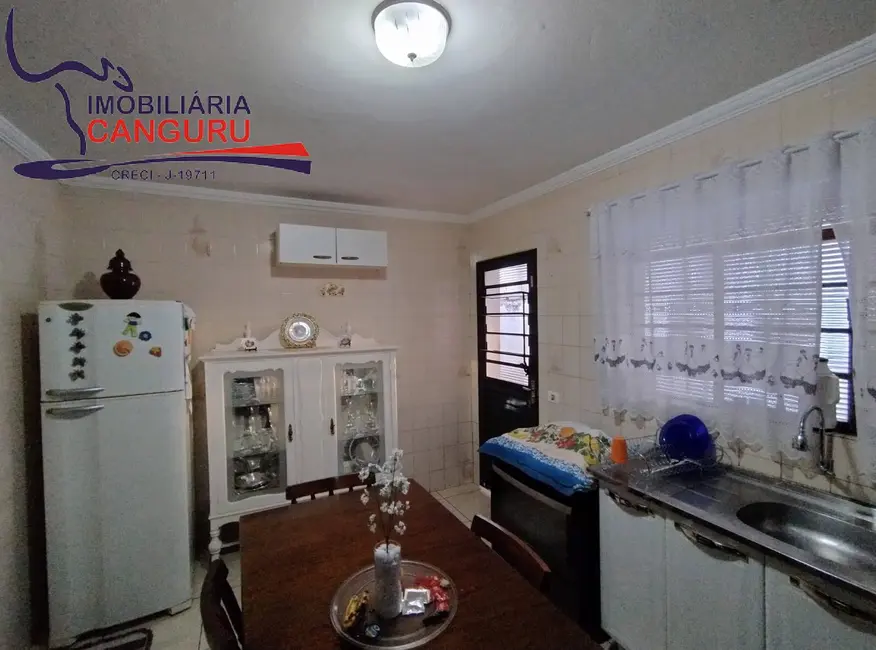 Foto 6 de Casa com 3 quartos à venda, 135m2 em Piraju - SP