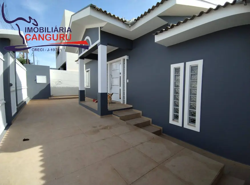 Foto 4 de Casa com 3 quartos à venda, 500m2 em Piraju - SP