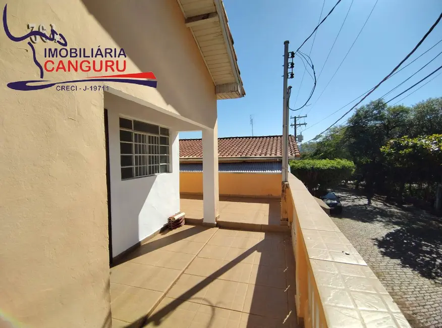 Foto 3 de Casa com 3 quartos à venda, 300m2 em Piraju - SP