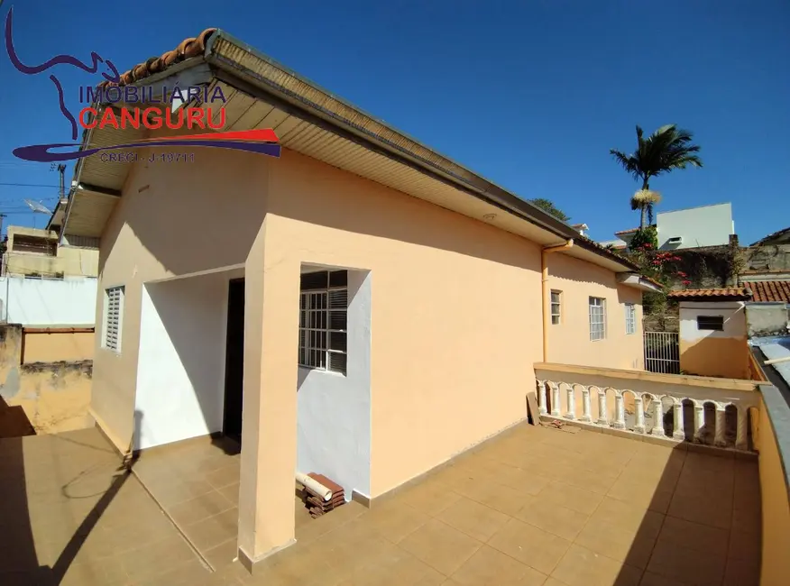 Foto 4 de Casa com 3 quartos à venda, 300m2 em Piraju - SP