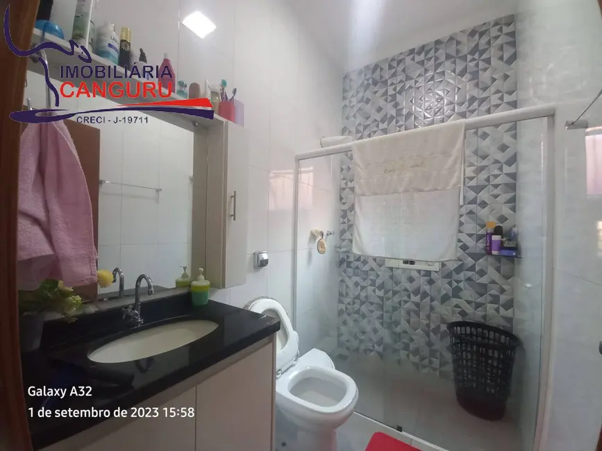Foto 8 de Casa com 2 quartos à venda, 160m2 em Piraju - SP