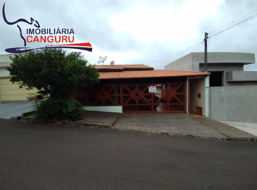 Foto 2 de Casa com 3 quartos à venda, 275m2 em Piraju - SP