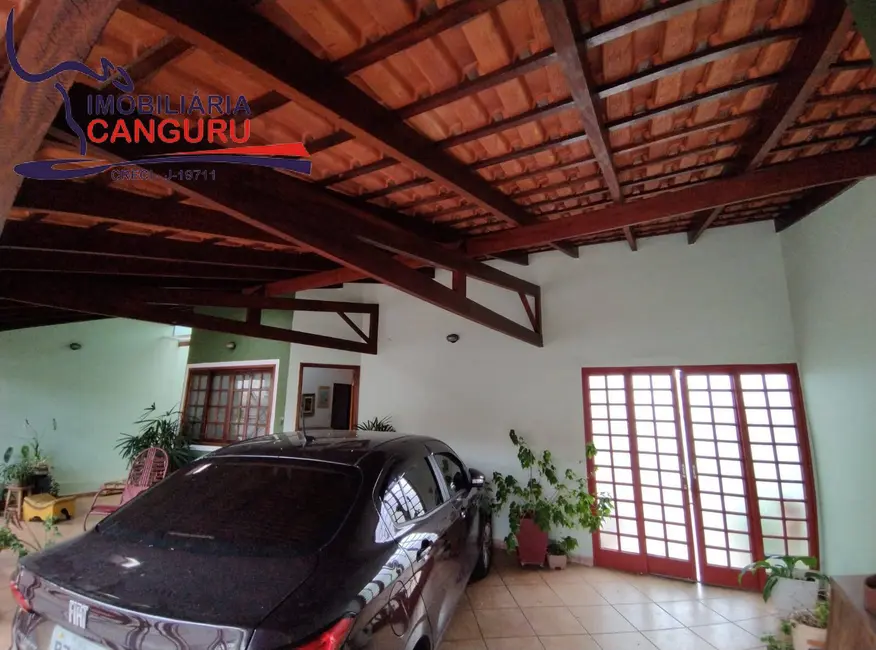 Foto 3 de Casa com 3 quartos à venda, 275m2 em Piraju - SP