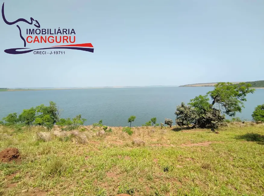 Chácara à venda, 1000m2 em Cerqueira Cesar - SP - imagem 6 Foto 6 de Chácara à venda, 1000m2 em Cerqueira Cesar - SP