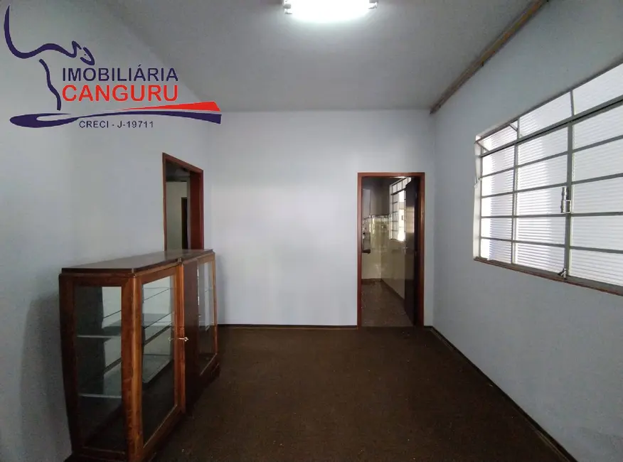 Foto 5 de Casa com 3 quartos à venda, 451m2 em Piraju - SP