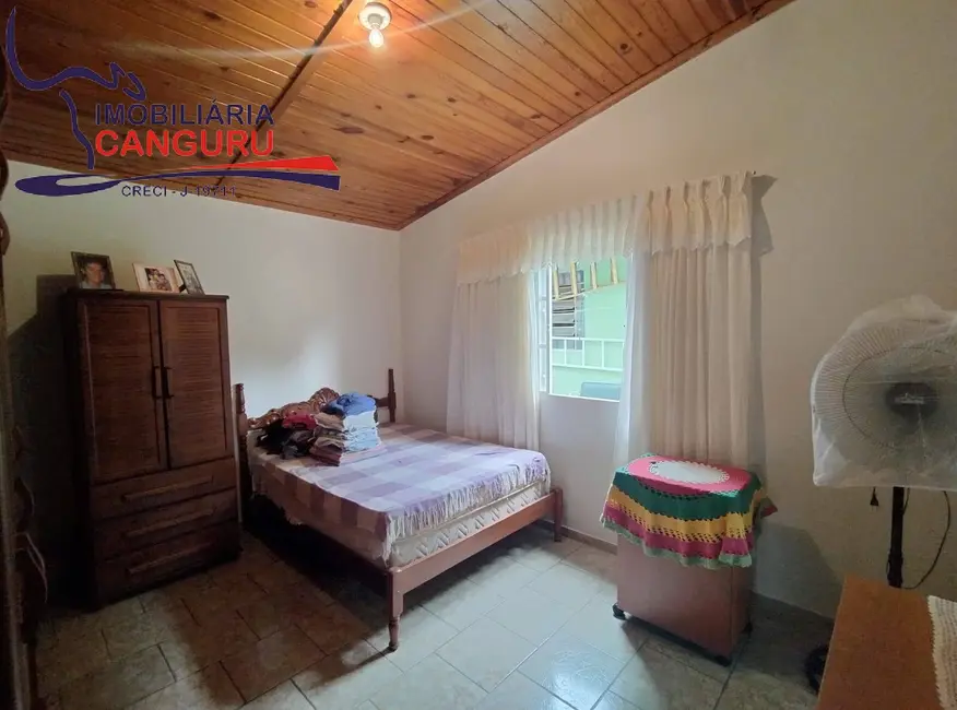 Foto 8 de Casa com 3 quartos à venda, 194m2 em Piraju - SP