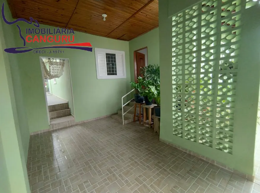 Foto 4 de Casa com 3 quartos à venda, 194m2 em Piraju - SP