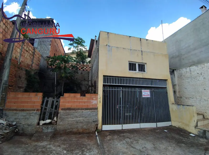 Foto 1 de Casa com 3 quartos à venda, 250m2 em Piraju - SP