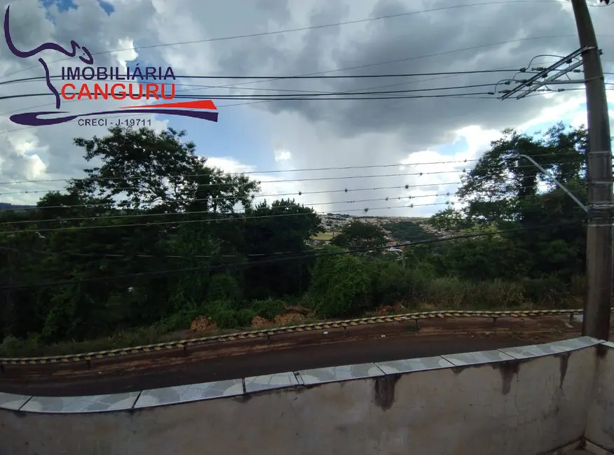 Foto 5 de Casa com 3 quartos à venda, 250m2 em Piraju - SP