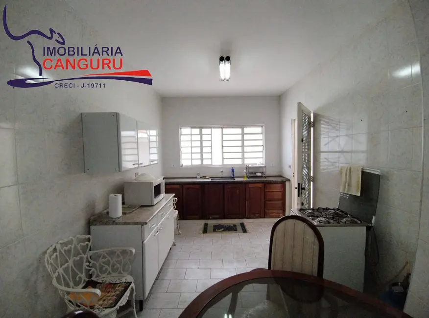 Foto 3 de Casa com 3 quartos à venda, 142m2 em Centro, Piraju - SP