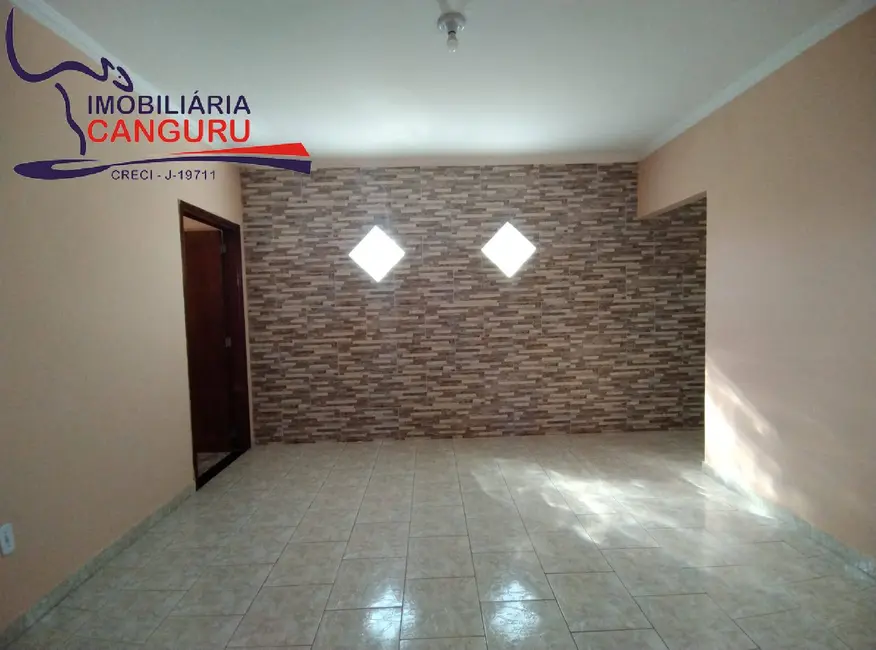 Foto 3 de Casa com 2 quartos à venda, 138m2 em Piraju - SP