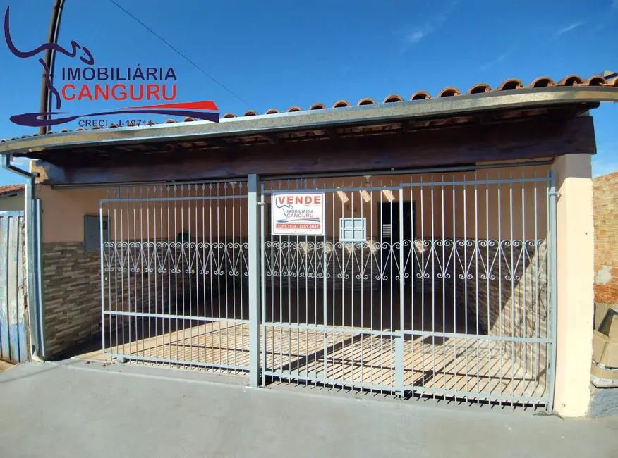 Foto 1 de Casa com 2 quartos à venda, 138m2 em Piraju - SP