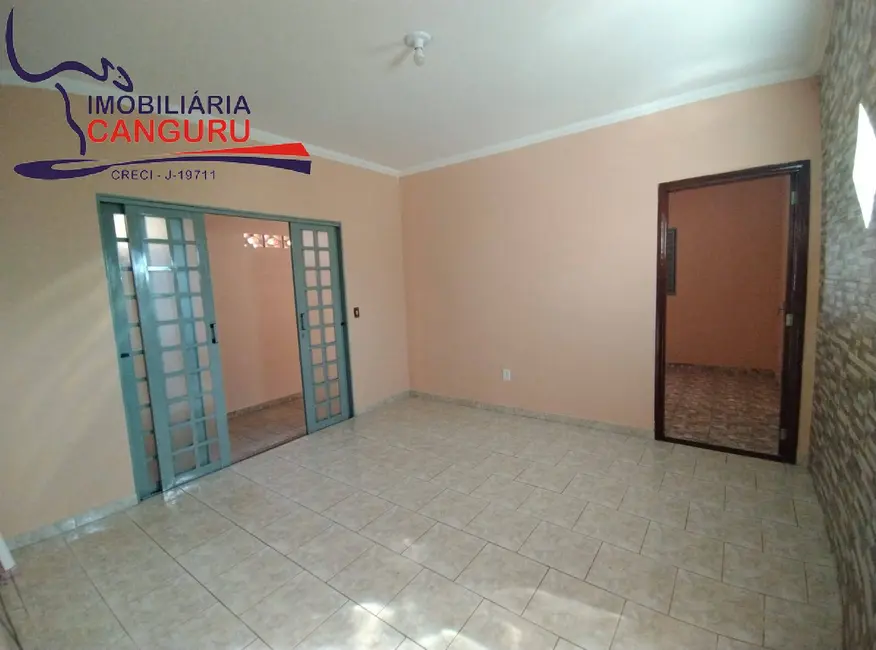 Foto 5 de Casa com 2 quartos à venda, 138m2 em Piraju - SP