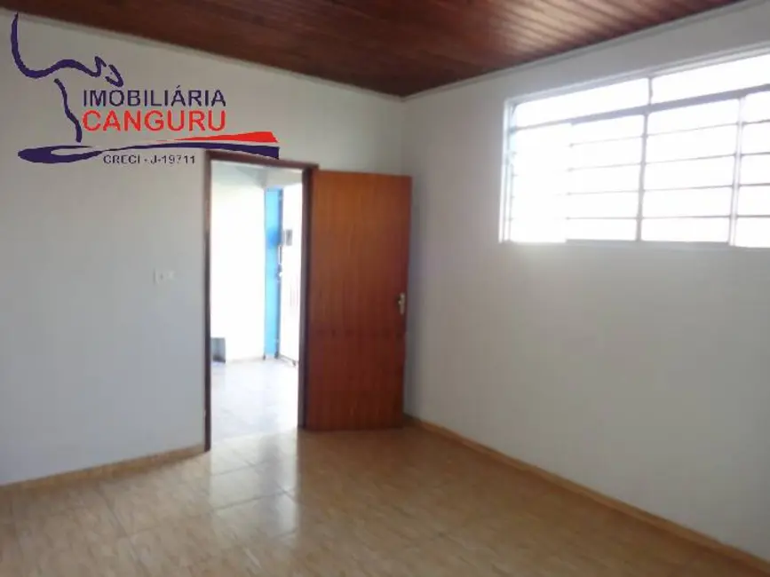 Foto 4 de Casa com 5 quartos à venda, 189m2 em Piraju - SP