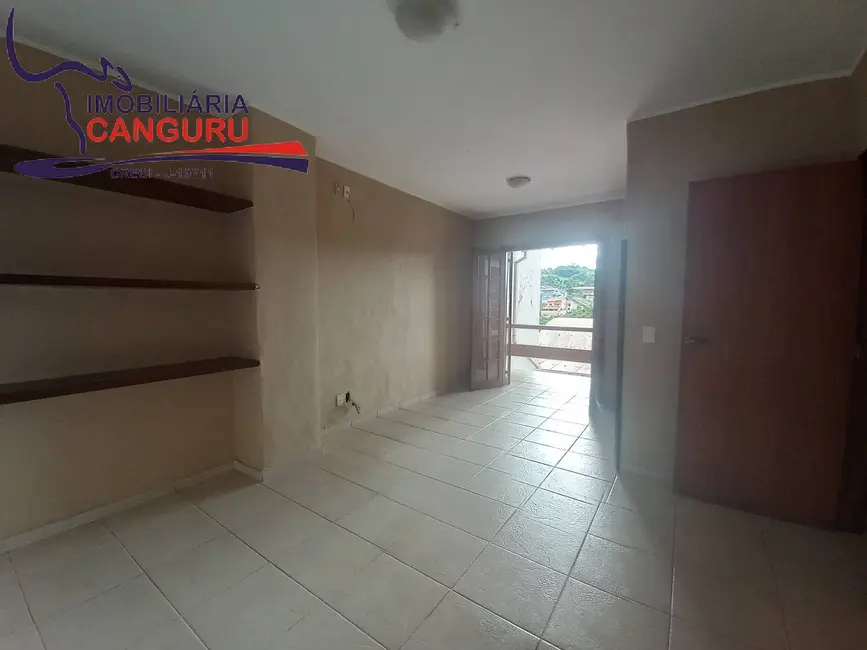 Foto 6 de Casa com 3 quartos à venda, 180m2 em Centro, Piraju - SP