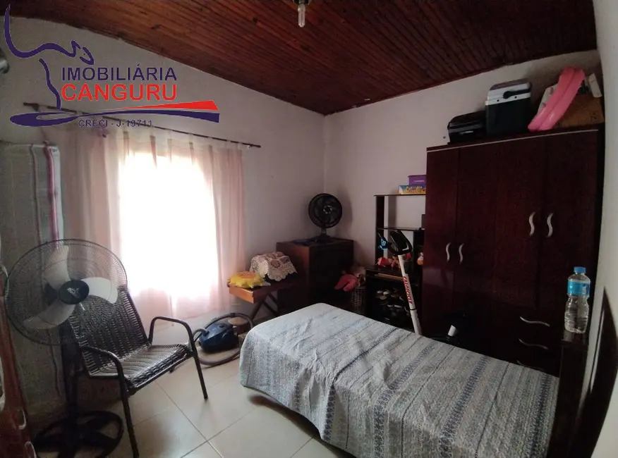 Foto 9 de Casa com 3 quartos à venda, 2127m2 em Piraju - SP