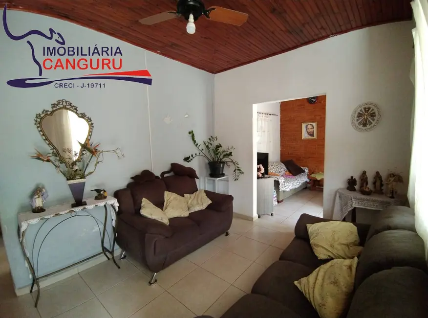 Foto 4 de Casa com 3 quartos à venda, 2127m2 em Piraju - SP