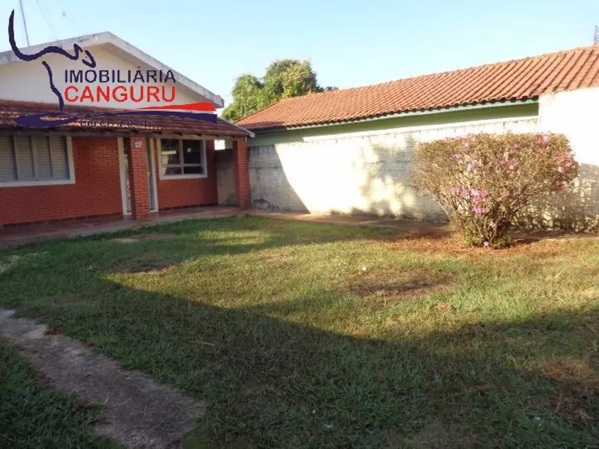 Foto 4 de Casa com 2 quartos à venda, 368m2 em Piraju - SP