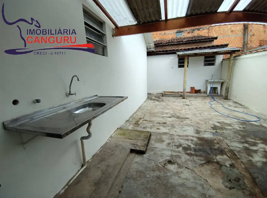 Foto 9 de Casa com 3 quartos à venda em Piraju - SP